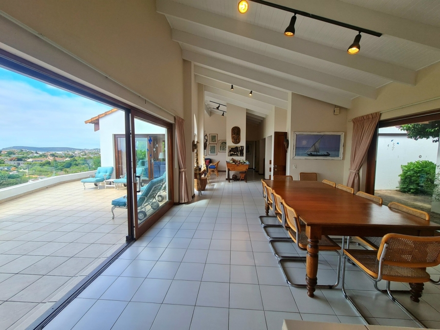 5 Bedroom Property for Sale in Lower Robberg Western Cape